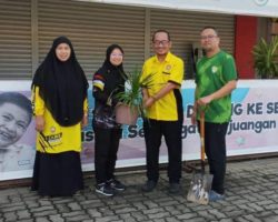 I-CARE PUNCAK ALAM BERKOLABORASI DENGAN PELAJAR MPU ENVIROMENT, UNIVERSITY OF CYBERJAYA (UOC) UNTUK PROGRAM PENANAMAN POKOK